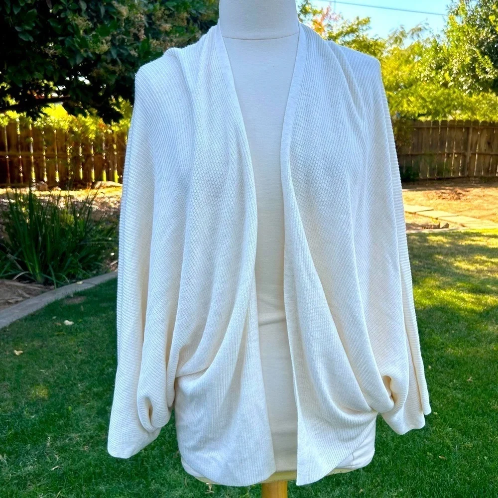 Lululemon Cashlu Knit Textured Wrap Size M/L